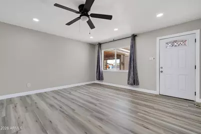 2049 W Joan De Arc Avenue, Phoenix, AZ 85029 - Photo 7