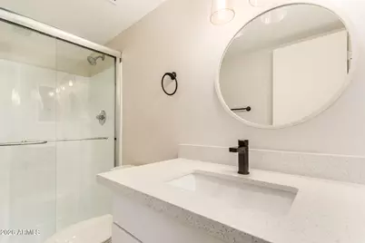 518 N Pepperwood Court, Chandler, AZ 85226 - Photo 13