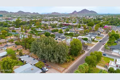 2240 E Whitton Avenue, Phoenix, AZ 85016 - Photo 27