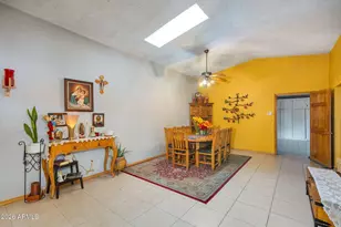 2240 E Whitton Ave, Phoenix, AZ 85016 - Photo 7