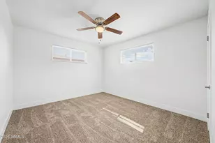8118 N 29th Ave, Phoenix, AZ 85051 - Photo 21