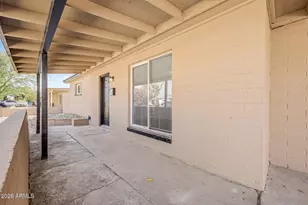 8118 N 29th Ave, Phoenix, AZ 85051 - Photo 11