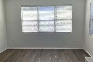 2244 E Huntington Dr, Phoenix, AZ 85040 - Photo 5