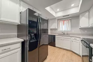 13817 N 42nd St, Phoenix, AZ 85032 - Photo 9