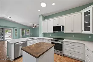 19894 N 108th Ave, Sun City, AZ 85373 - Photo 15