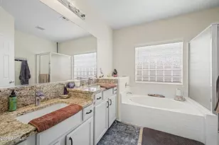 18664 E Lark Dr, Queen Creek, AZ 85142 - Photo 17