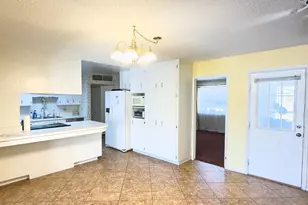 3136 W Wethersfield Rd, Phoenix, AZ 85029 - Photo 7