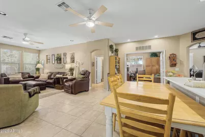 43186 W Lindgren Drive, Maricopa, AZ 85138 - Photo 11