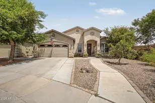 43186 W Lindgren Dr, Maricopa, AZ 85138 - Photo 1