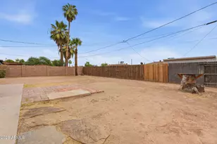 3337 W Thomas Rd, Phoenix, AZ 85017 - Photo 17