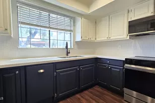 15402 N 28th St, Phoenix, AZ 85032 - Photo 7