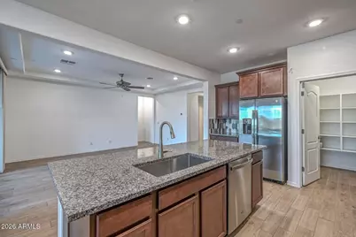 29507 N 113th Lane, Peoria, AZ 85383 - Photo 23