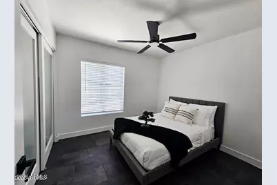 5040 N 69th Drive, Glendale, AZ 85303 - Photo 9