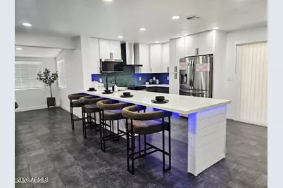 5040 N 69th Drive, Glendale, AZ 85303 - Photo 3