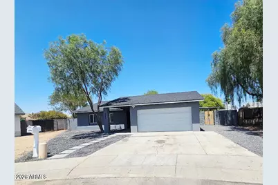 5040 N 69th Drive, Glendale, AZ 85303 - Photo 1