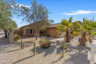 25883 W Gibson Ln, Buckeye, AZ 85326 - Photo 3