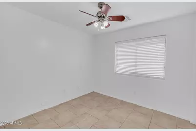 25883 W Gibson Lane, Buckeye, AZ 85326 - Photo 33