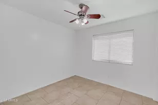 25883 W Gibson Ln, Buckeye, AZ 85326 - Photo 33