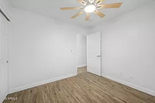 1743 E Branham Ln, Phoenix, AZ 85042 - Photo 27