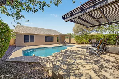 1743 E Branham Lane, Phoenix, AZ 85042 - Photo 31