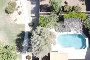 1743 E Branham Ln, Phoenix, AZ 85042 - Photo 41
