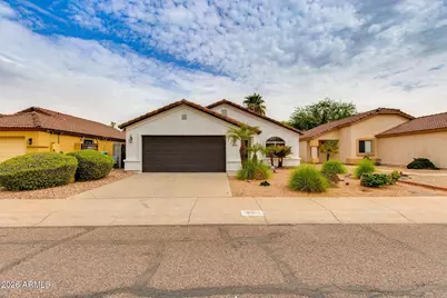 2010 E Aire Libre Avenue, Phoenix, AZ 85022 - Photo 1