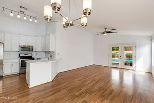 2010 E Aire Libre Ave, Phoenix, AZ 85022 - Photo 7