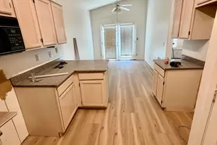 6425 E Redmont Dr, Mesa, AZ 85215 - Photo 5