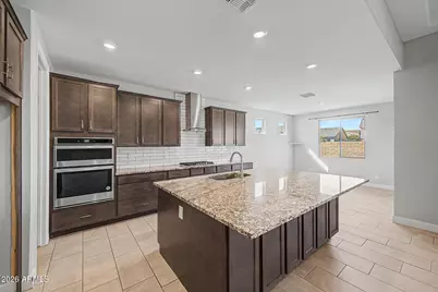 18236 W Sandlewood Drive, Goodyear, AZ 85338 - Photo 9