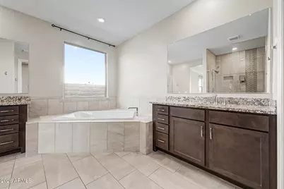 18236 W Sandlewood Drive, Goodyear, AZ 85338 - Photo 21