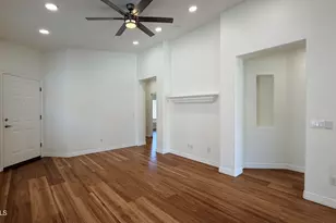 3 S Laveen Pl, Chandler, AZ 85226 - Photo 3