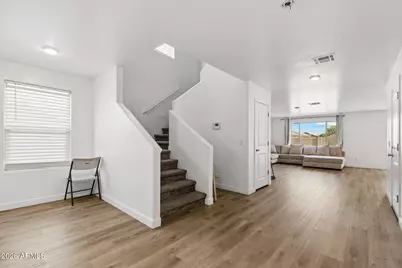 17145 W Straight Arrow Lane, Surprise, AZ 85387 - Photo 3