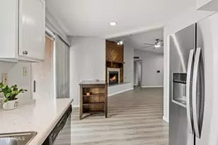 1510 W Wickieup Ln, Phoenix, AZ 85027 - Photo 11