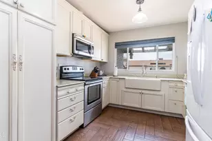 5232 W Onyx Ave, Glendale, AZ 85302 - Photo 13