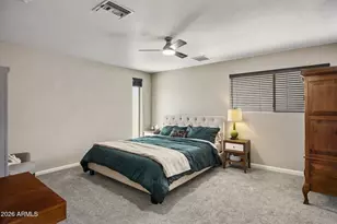 611 E Canterbury Ln, Phoenix, AZ 85022 - Photo 9