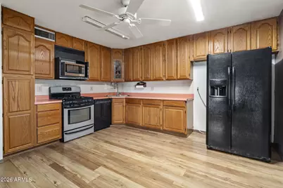 13854 N 47th Avenue, Glendale, AZ 85306 - Photo 5
