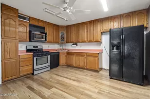 13854 N 47th Ave, Glendale, AZ 85306 - Photo 5