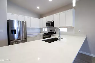 9606 E Tesla Avenue, Mesa, AZ 85212 - Photo 7