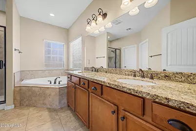 44614 N 20th Street, New River, AZ 85087 - Photo 19