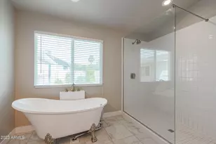 2633 N 70th St, Scottsdale, AZ 85257 - Photo 25