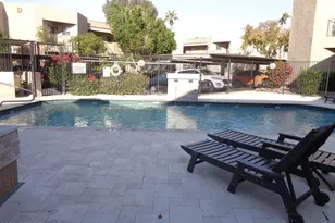 1352 E Highland Ave, Phoenix, AZ 85014 - Photo 15