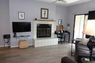 1352 E Highland Ave, Phoenix, AZ 85014 - Photo 7