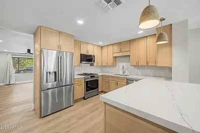 238 W Alice Avenue, Phoenix, AZ 85021 - Photo 15