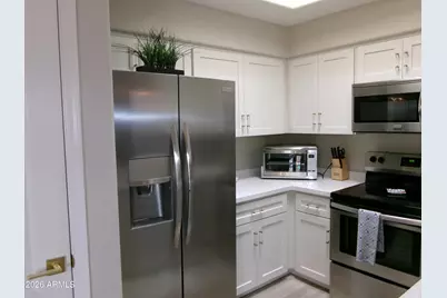 9151 W Greenway Road #269, Peoria, AZ 85381 - Photo 3