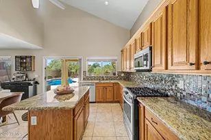 10394 E Hillery Dr, Scottsdale, AZ 85255 - Photo 11