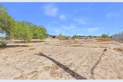20117 W Narramore Road, Buckeye, AZ 85326 - Photo 15