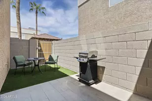 3221 N 37th St, Phoenix, AZ 85018 - Photo 13