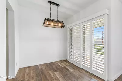 3242 E Camelback Road #204, Phoenix, AZ 85018 - Photo 11