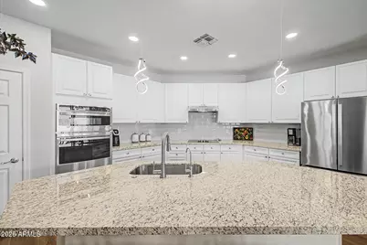 14426 W Avalon Drive, Goodyear, AZ 85395 - Photo 11
