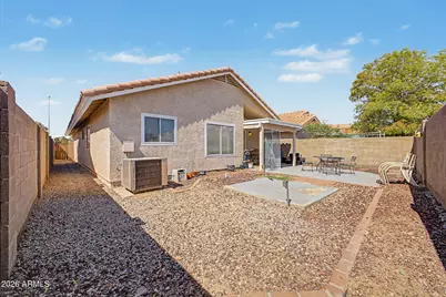 8021 W Paradise Drive, Peoria, AZ 85345 - Photo 45